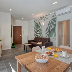 Bnbutler Arena 35 - Navigli Apartment Milan